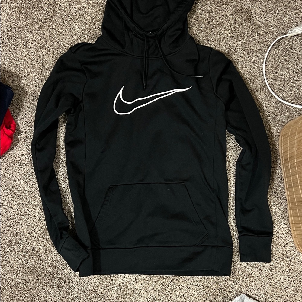 Nike women’s Black Nike Pullover Hoodie